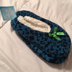 NWT Fuzzy Socks/Slippers